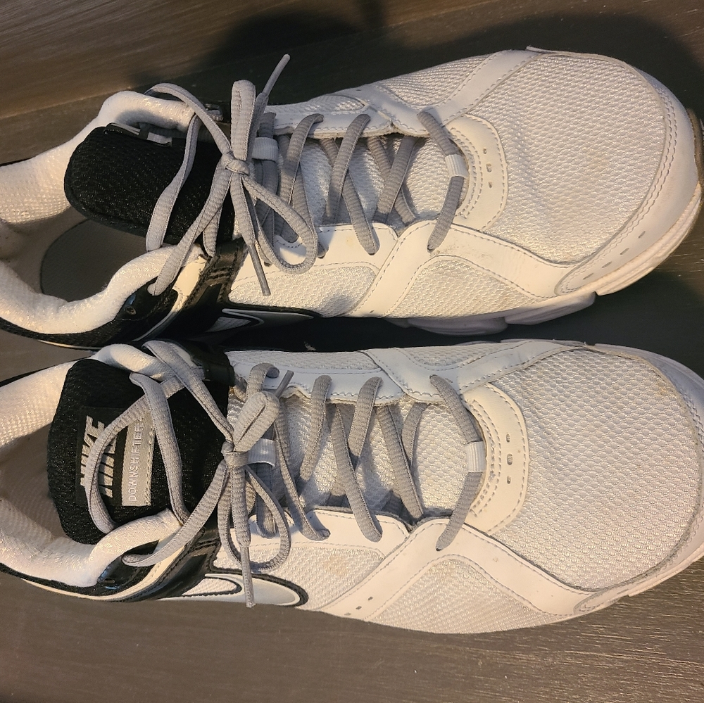 Mens Nike running sneaker